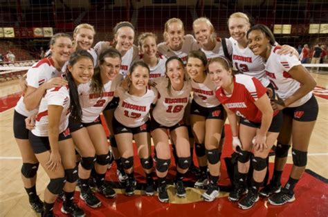 wisconsin volleyball team nude leak|Sensitive photo leak of Badgers female athletes investigated